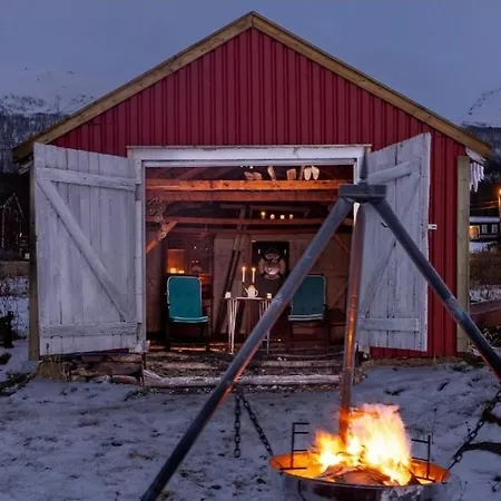 Basecamp Djupvik, Lyngen Alps Panorama Σπίτι διακοπών Engnes