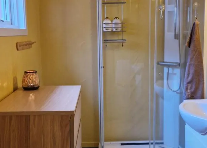 Basecamp Djupvik, Lyngen Alps Panorama Engnes